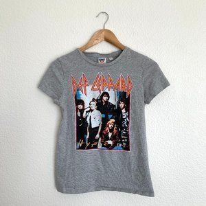 Junk Food Def Leppard Gray Concert Band Tee